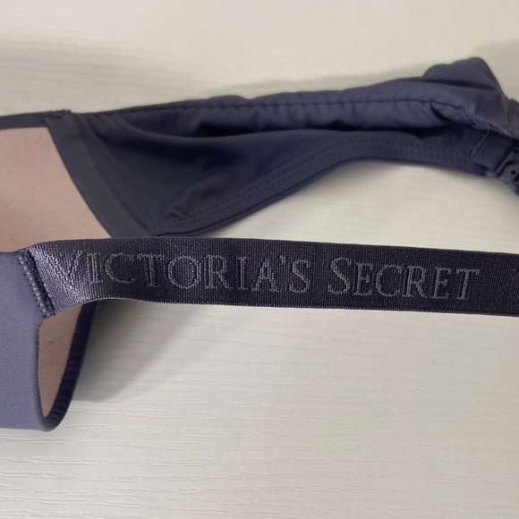 Victoria's Secret Bra - Picture 3 of 3